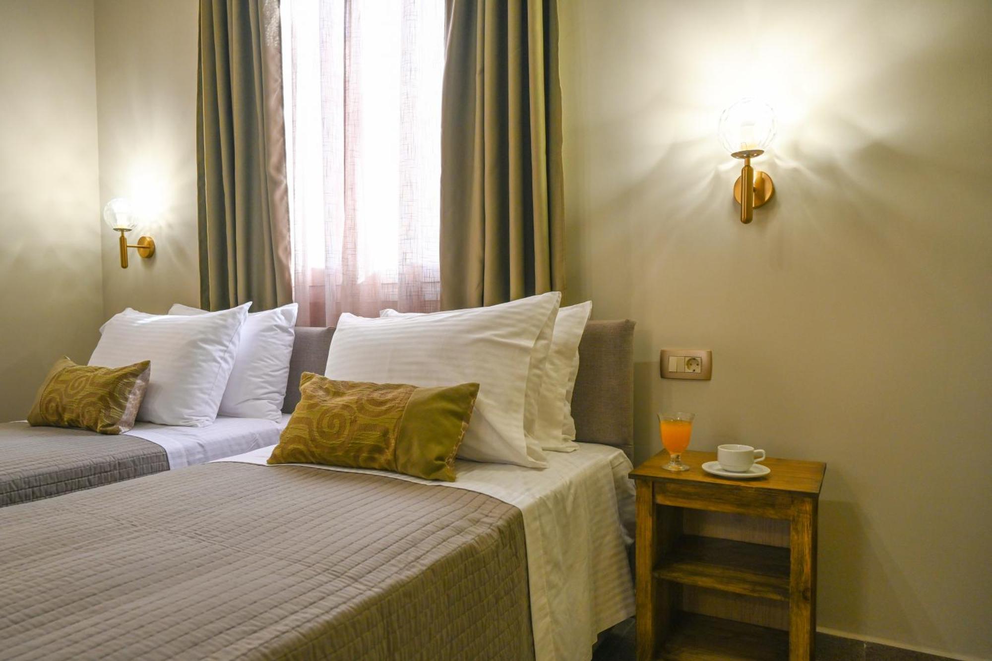 Aparthotel Vivis Hub Argostoli  Esterno foto