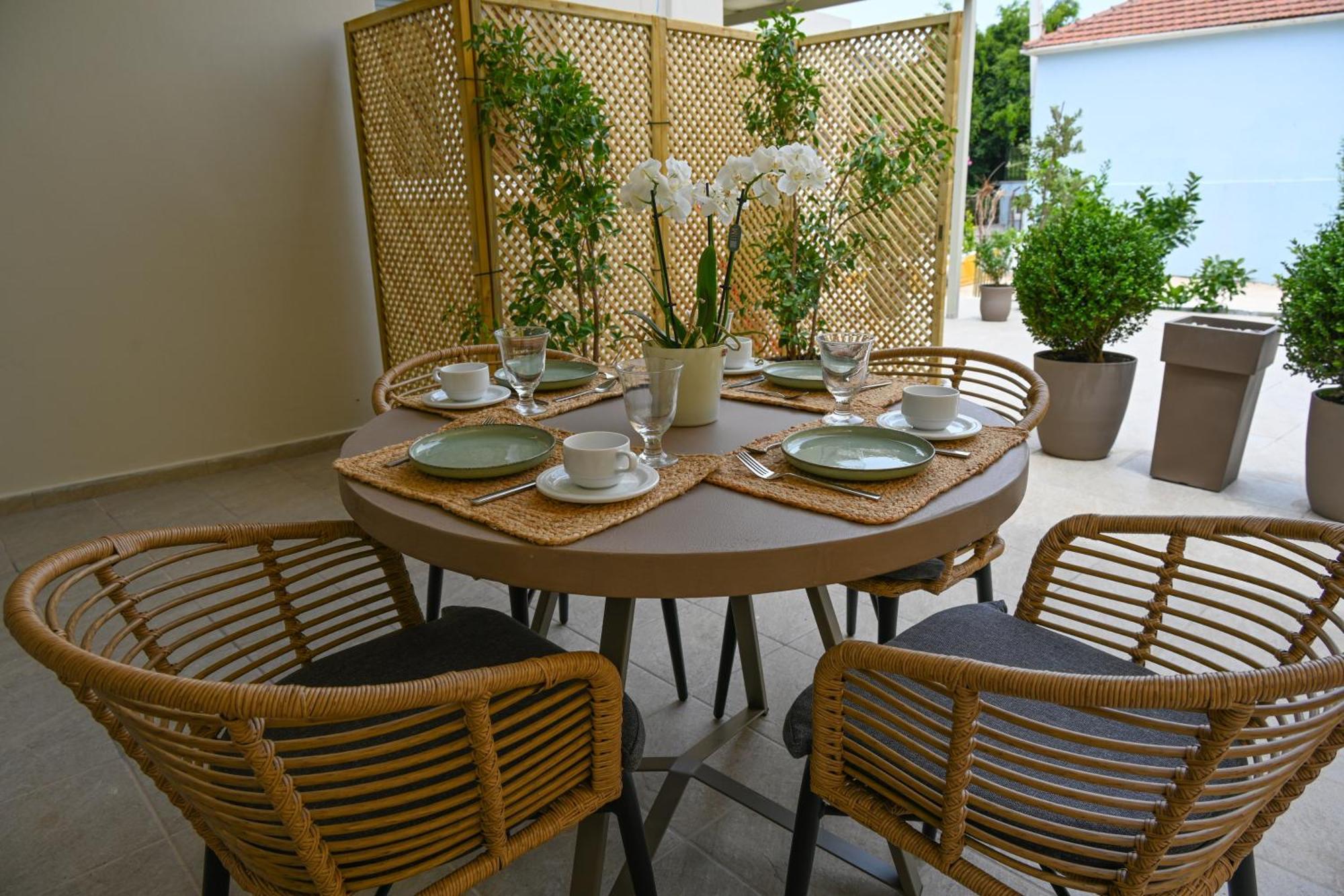 Aparthotel Vivis Hub Argostoli  Esterno foto